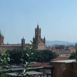 Séjour chez l'habitant Camera-attico Luminoso Con Terrazza